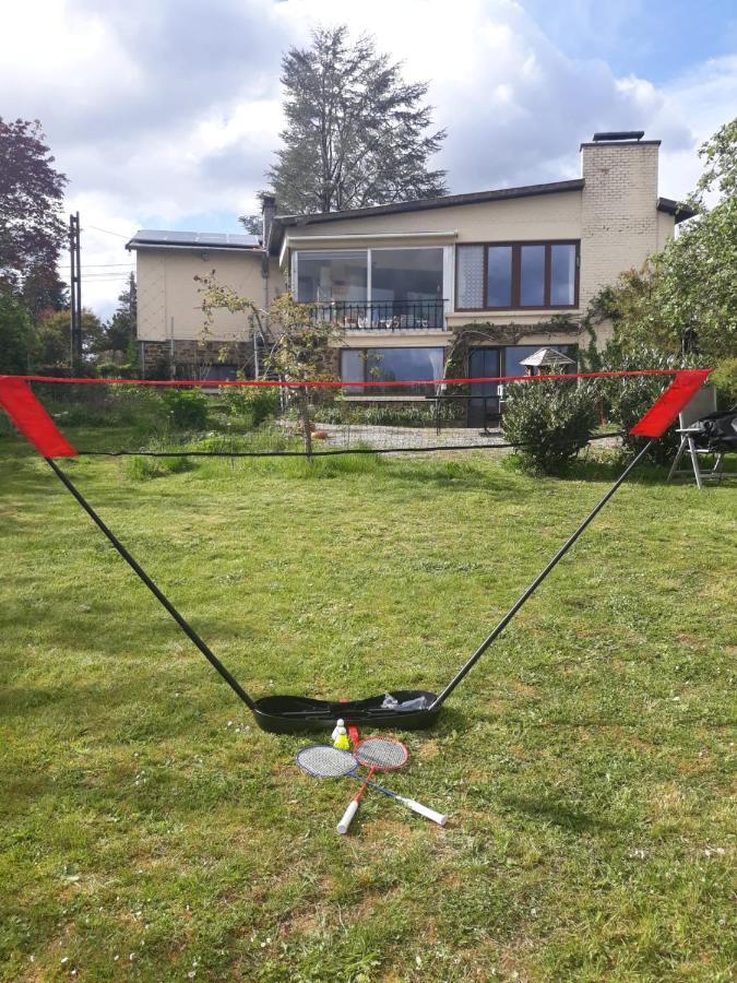 Dinant La Bergeronnette Avec La Chaleur Du Feu De Bois Et Le Jardin Villa Exterior foto